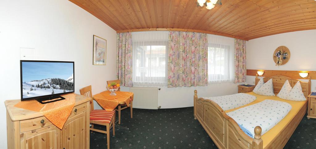 Pension Grafleiten Saalbach-Hinterglemm Kamer foto